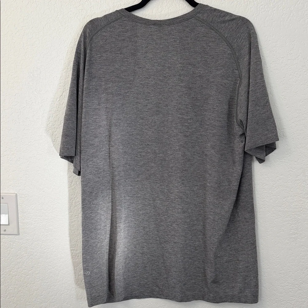 lululemon athletica Gray Men's Tee